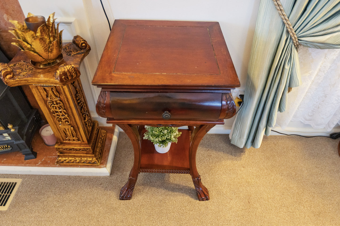 Exquisite Vintage Carved Wood Nightstand/Accent Table