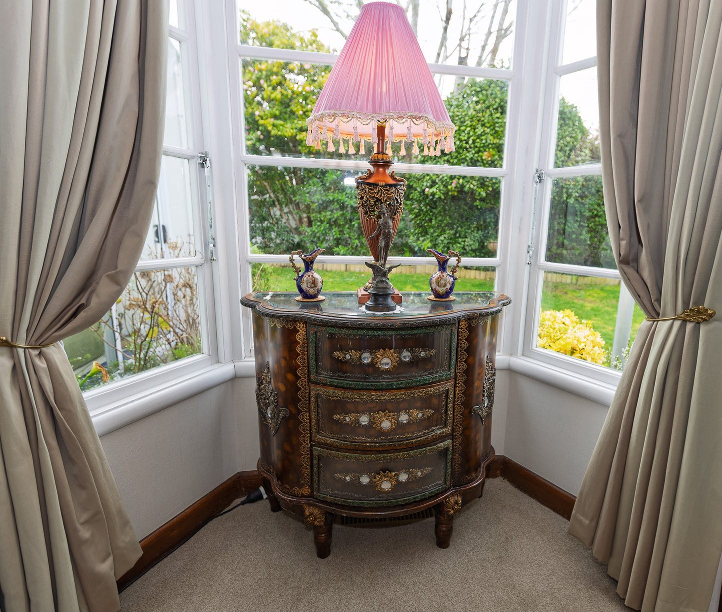 Vintage-Style Ornate Table Lamp with Pink Pleated Shade