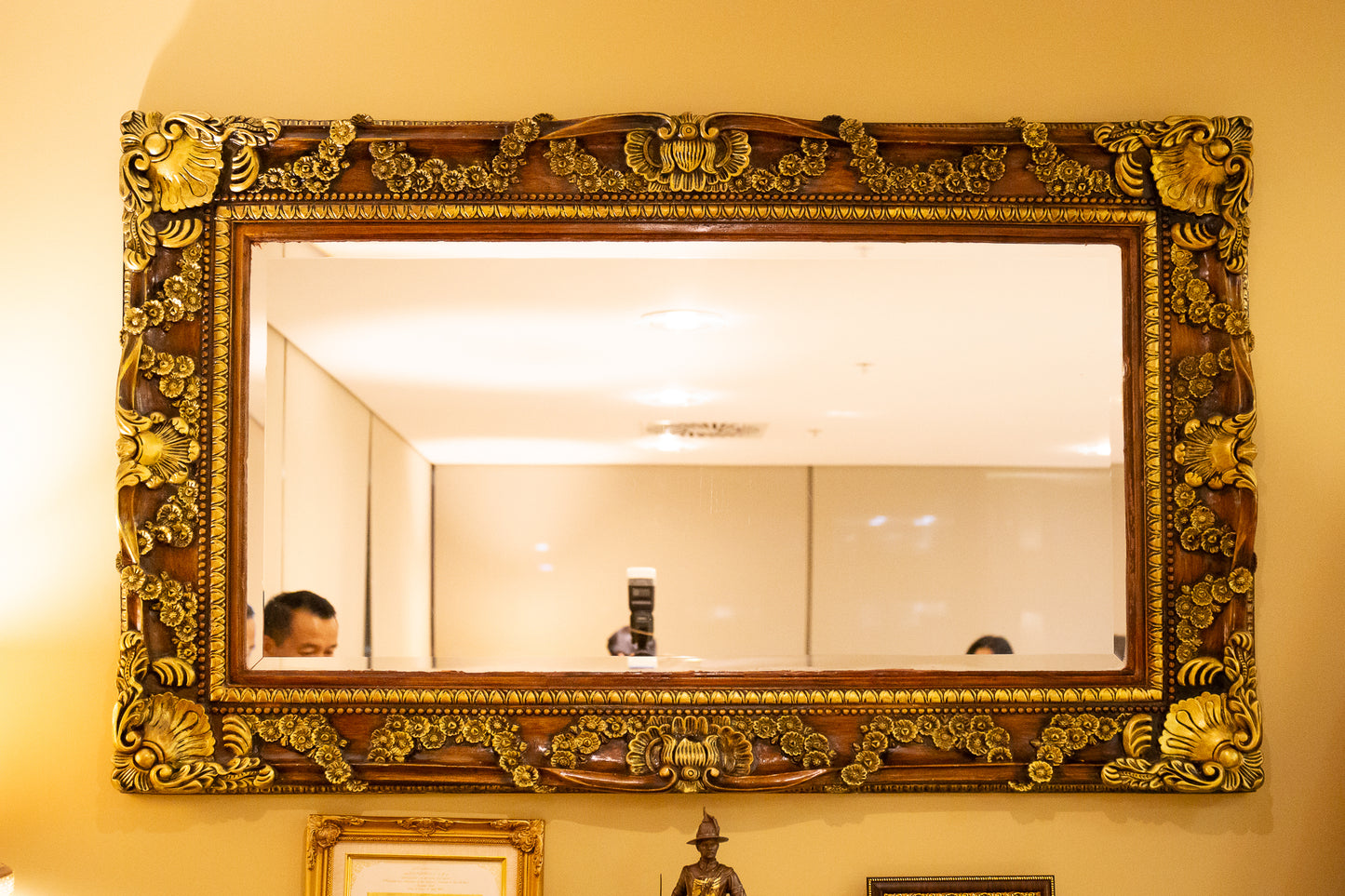 Intricately Carved Framed Mirror – Ornate Golden Trim