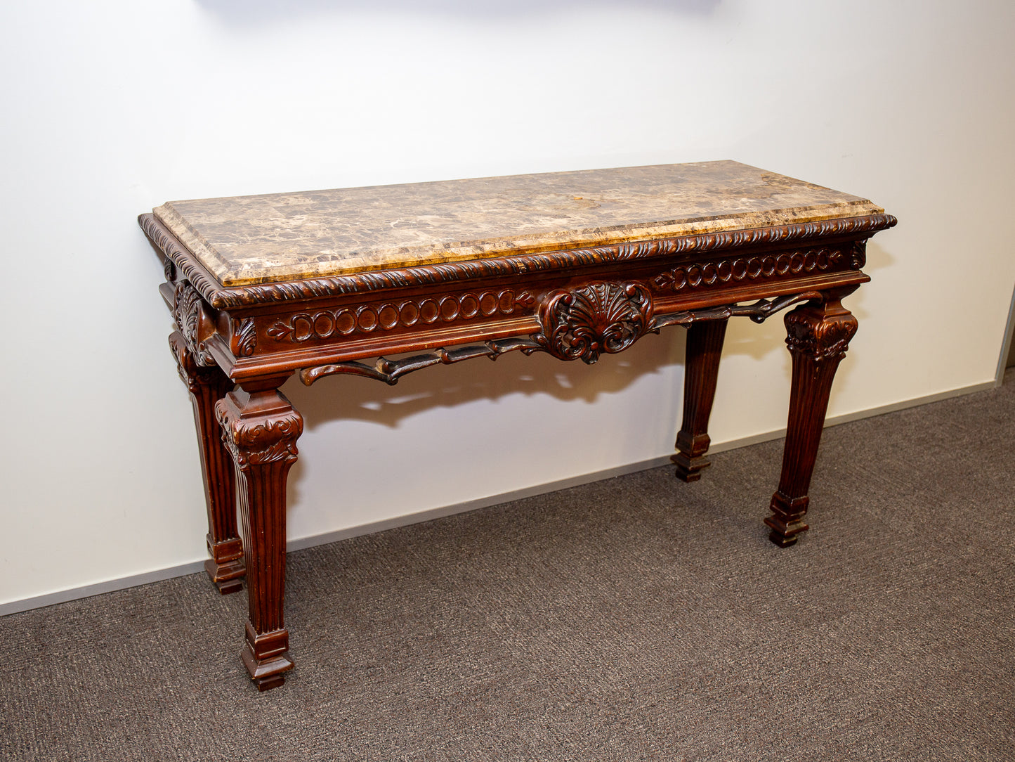 Exquisite Marble-Topped Console/Side Table