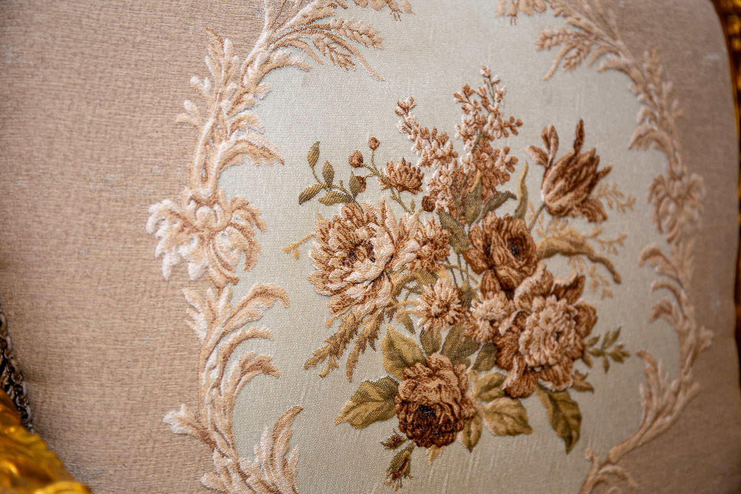 Opulent 3-Piece Rococo Style Lounge Suite - Gold & Floral Upholstery