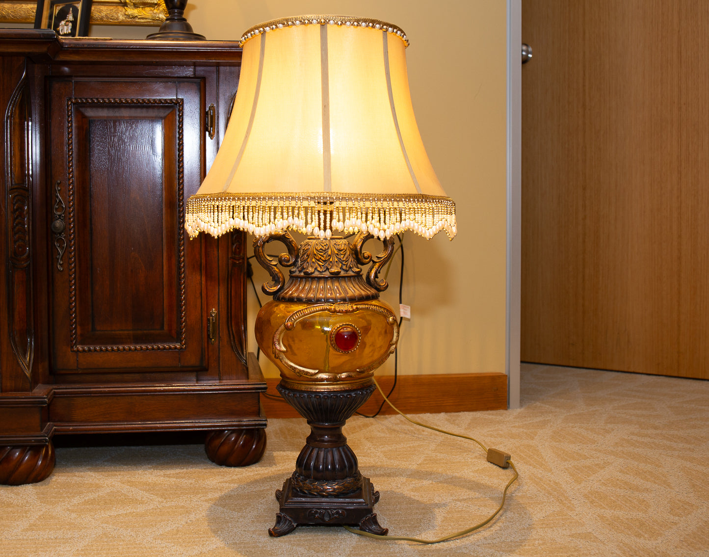 Large Bubble Glass Antique Lamp