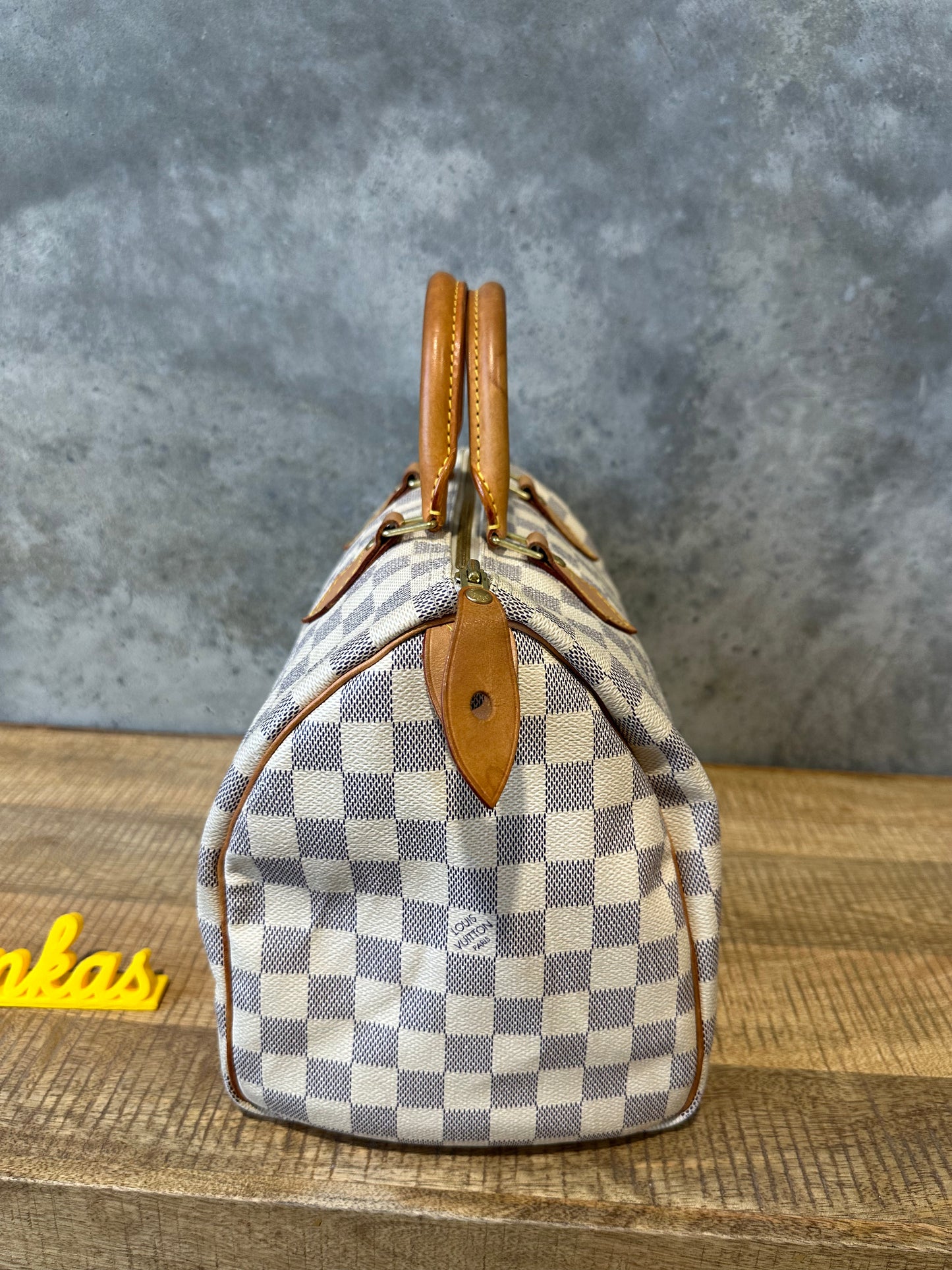 Louis Vuitton Speedy 30