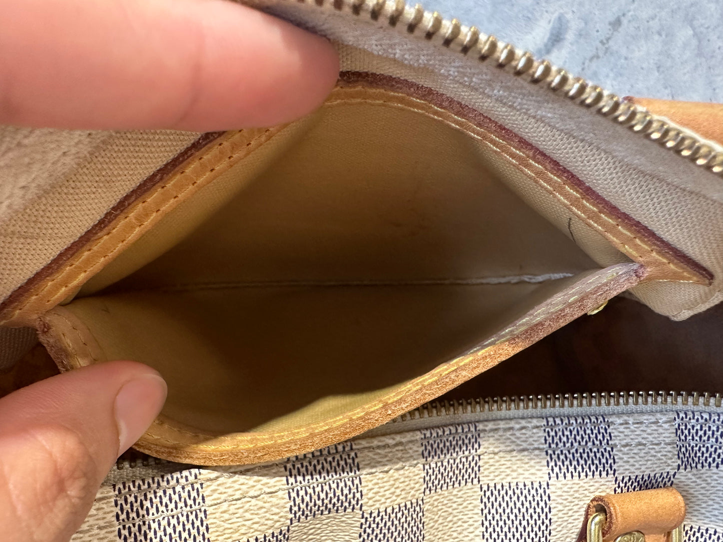 Louis Vuitton Speedy 30