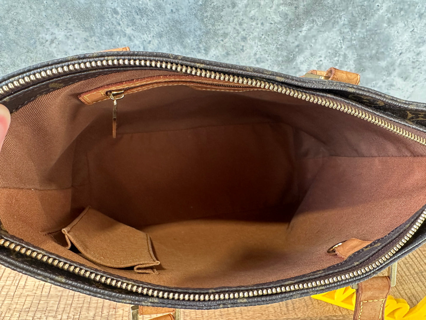 Louis Vuitton Cabas
