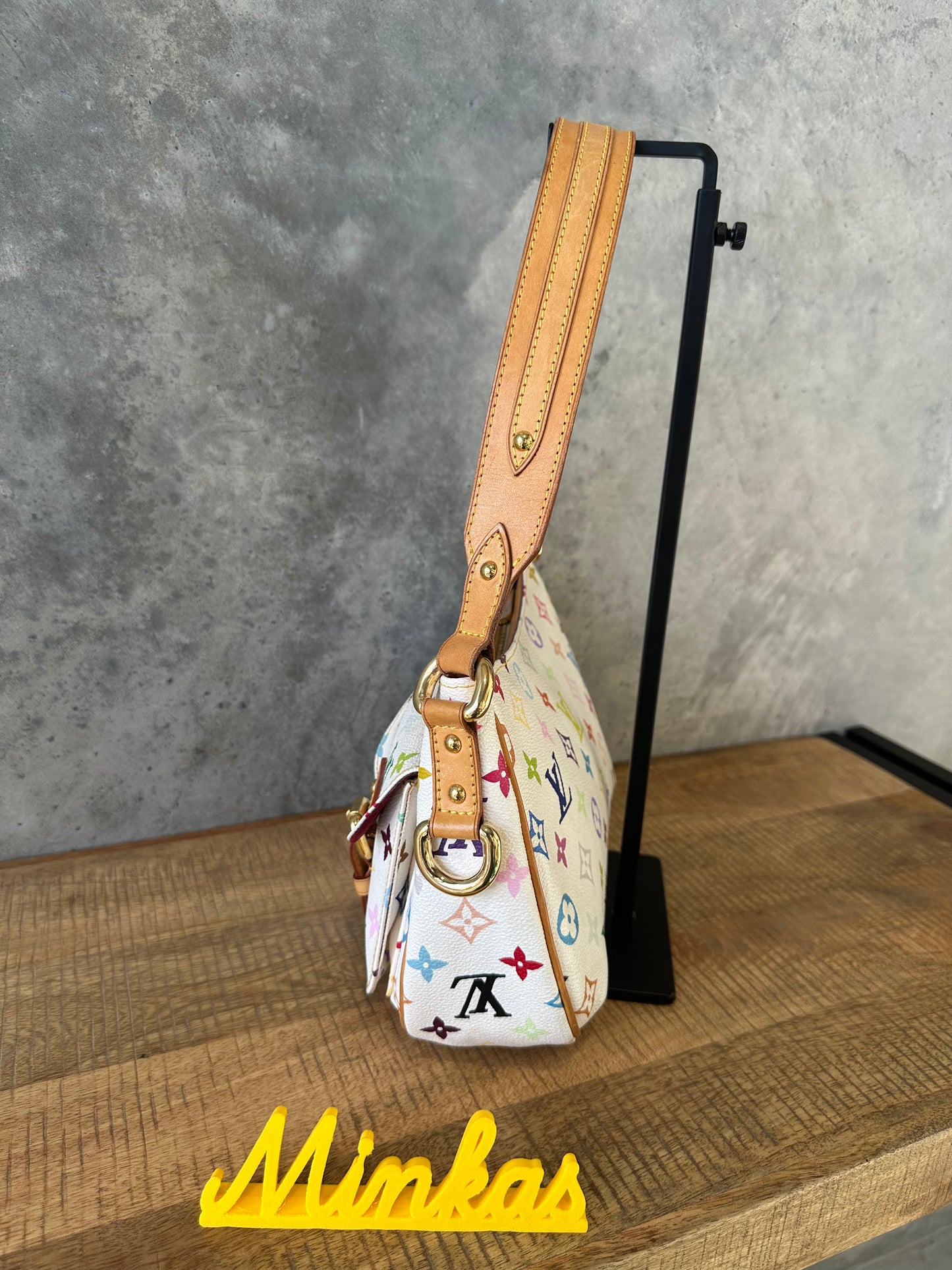 Louis Vuitton Lodge