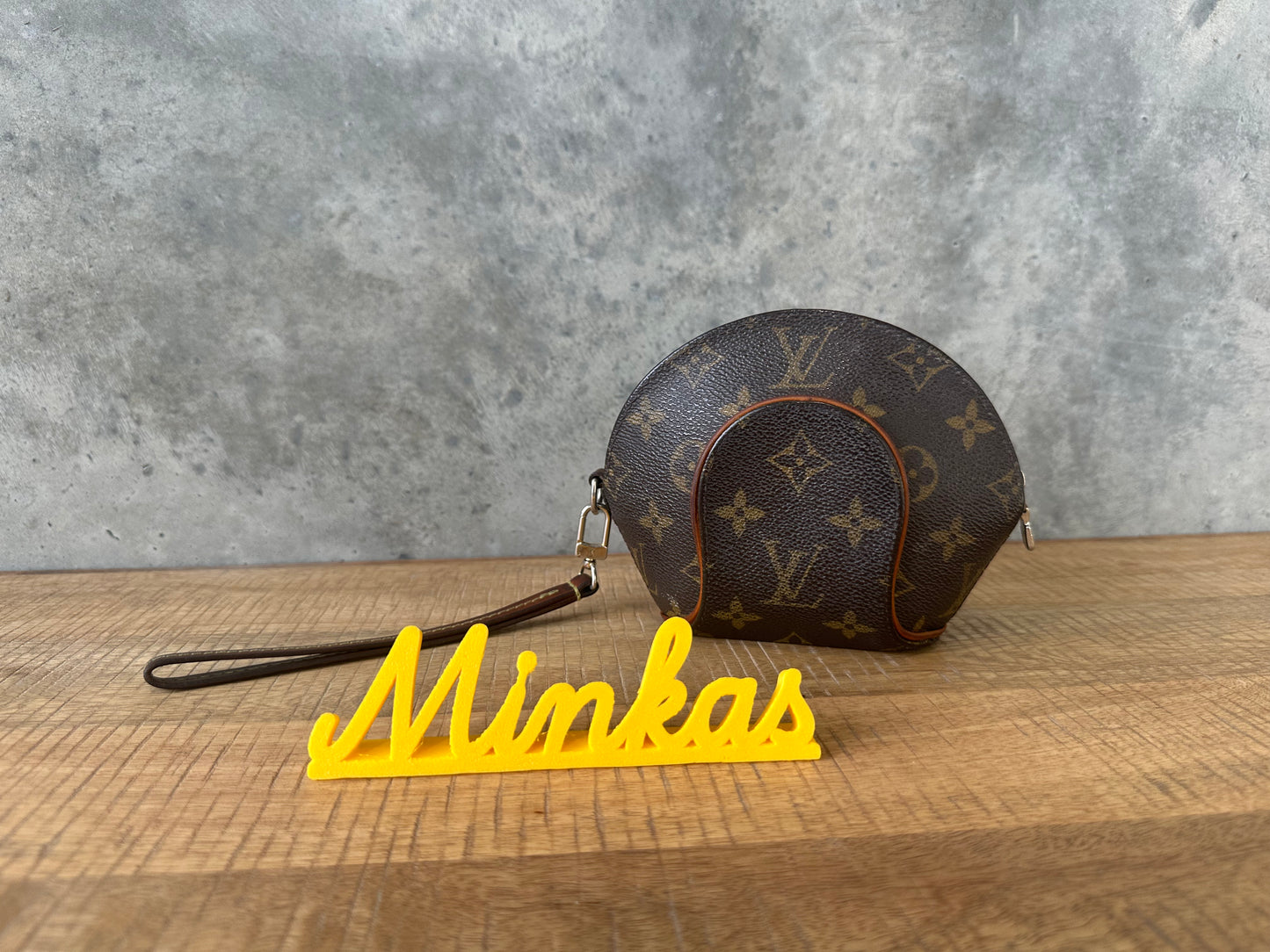 Louis Vuitton Ellipse Pouch