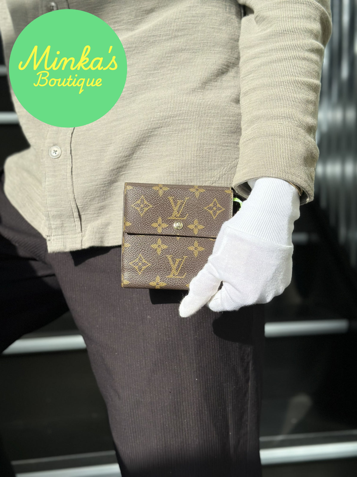 Louis Vuitton Monogram Trifold Wallet