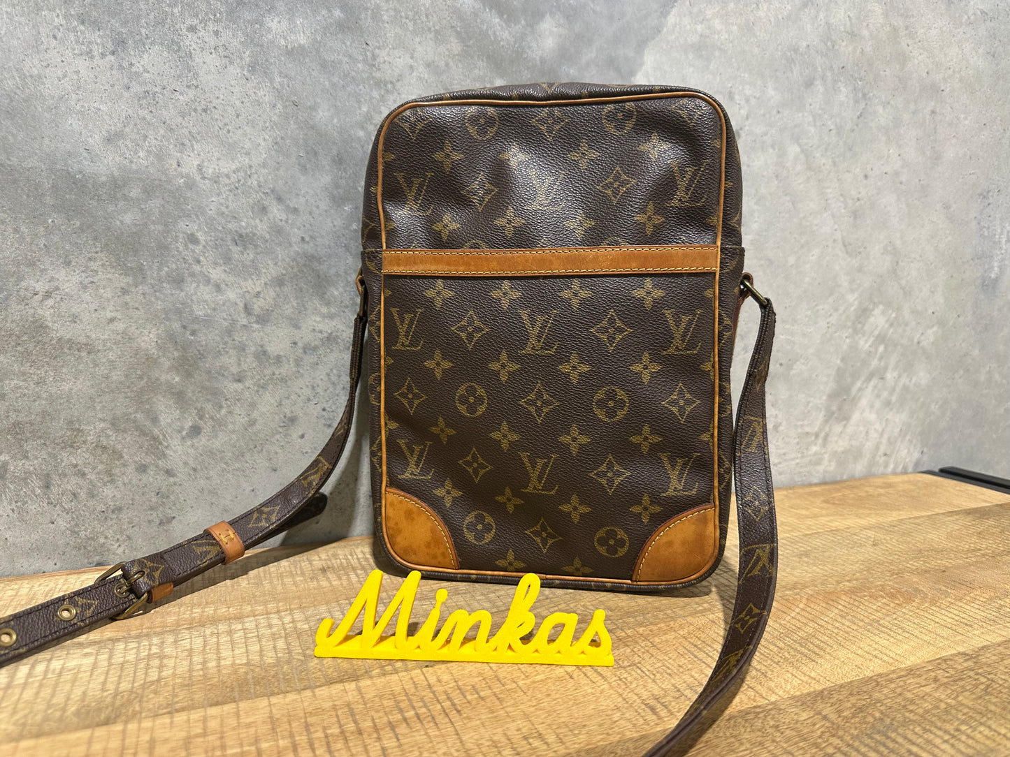 Louis Vuitton Danube GM