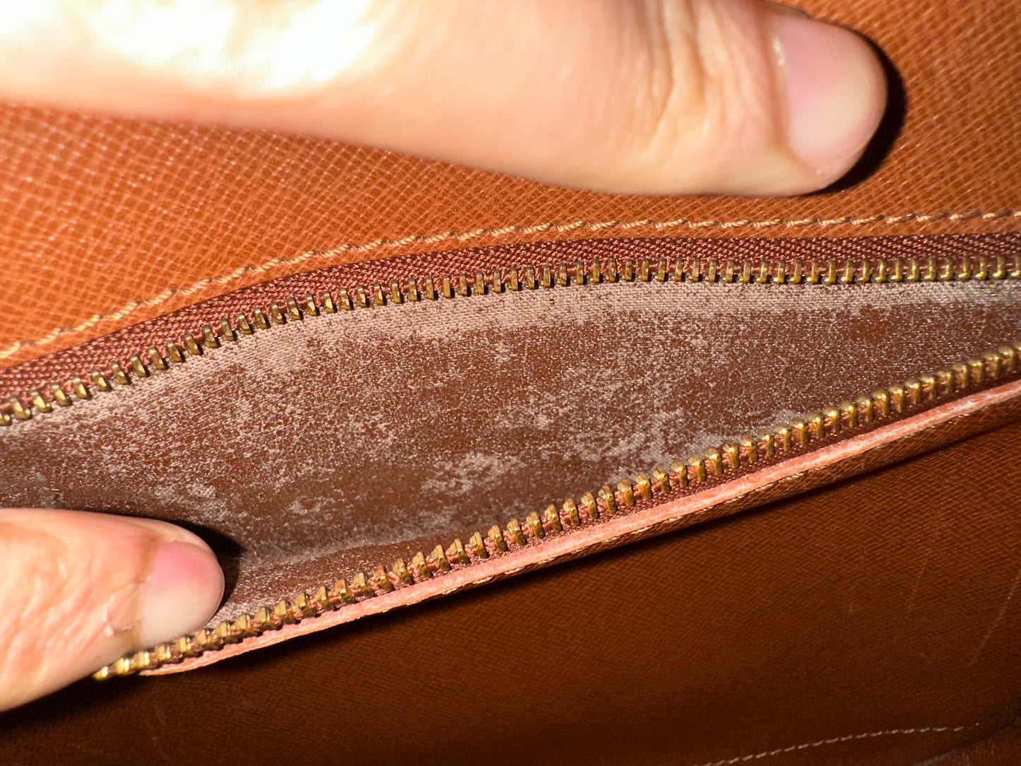 Louis Vuitton Saint Cloud GM