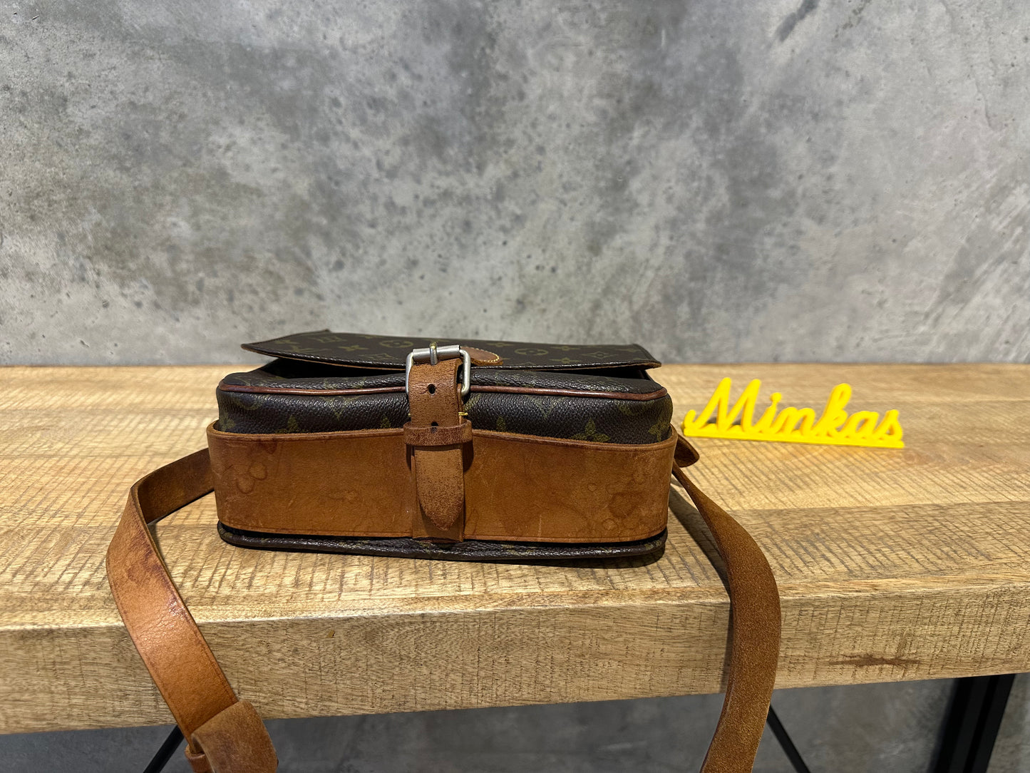 Louis Vuitton Cartouchiere MM