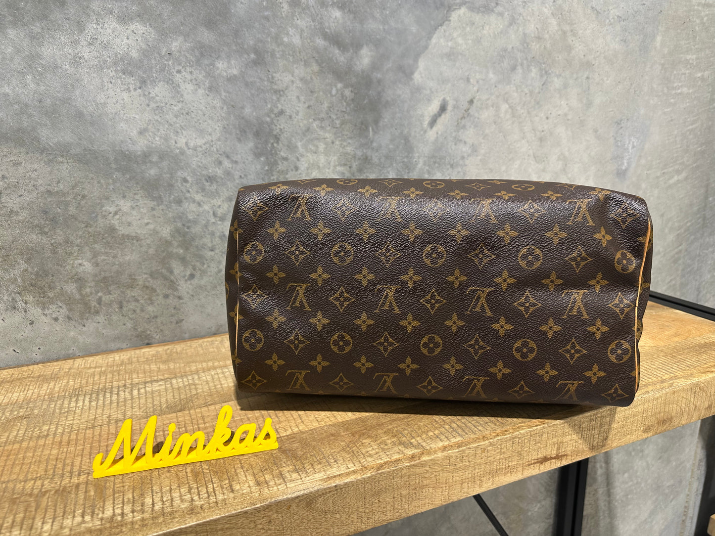 Louis Vuitton Speedy 35