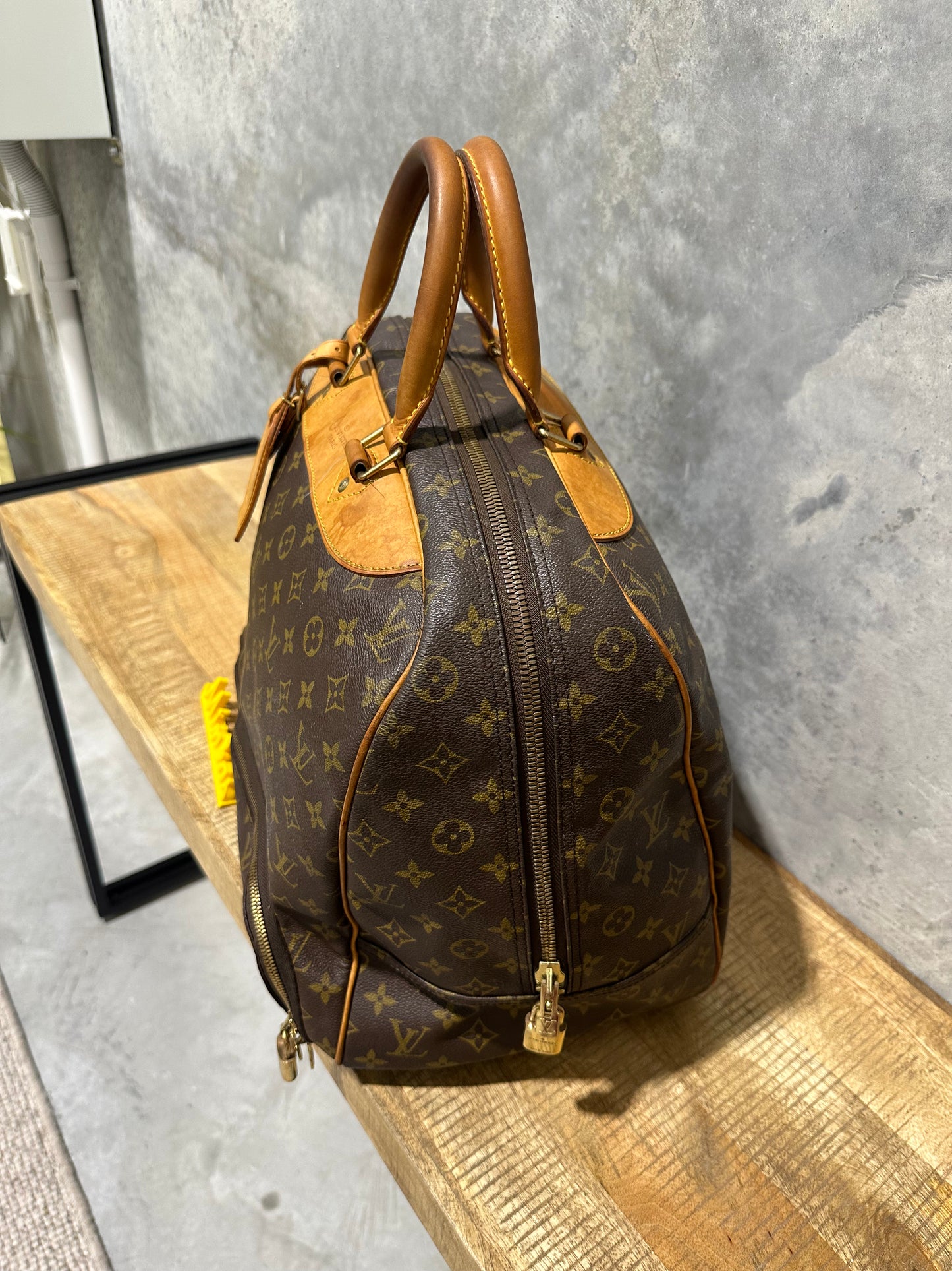 Louis Vuitton Evasion