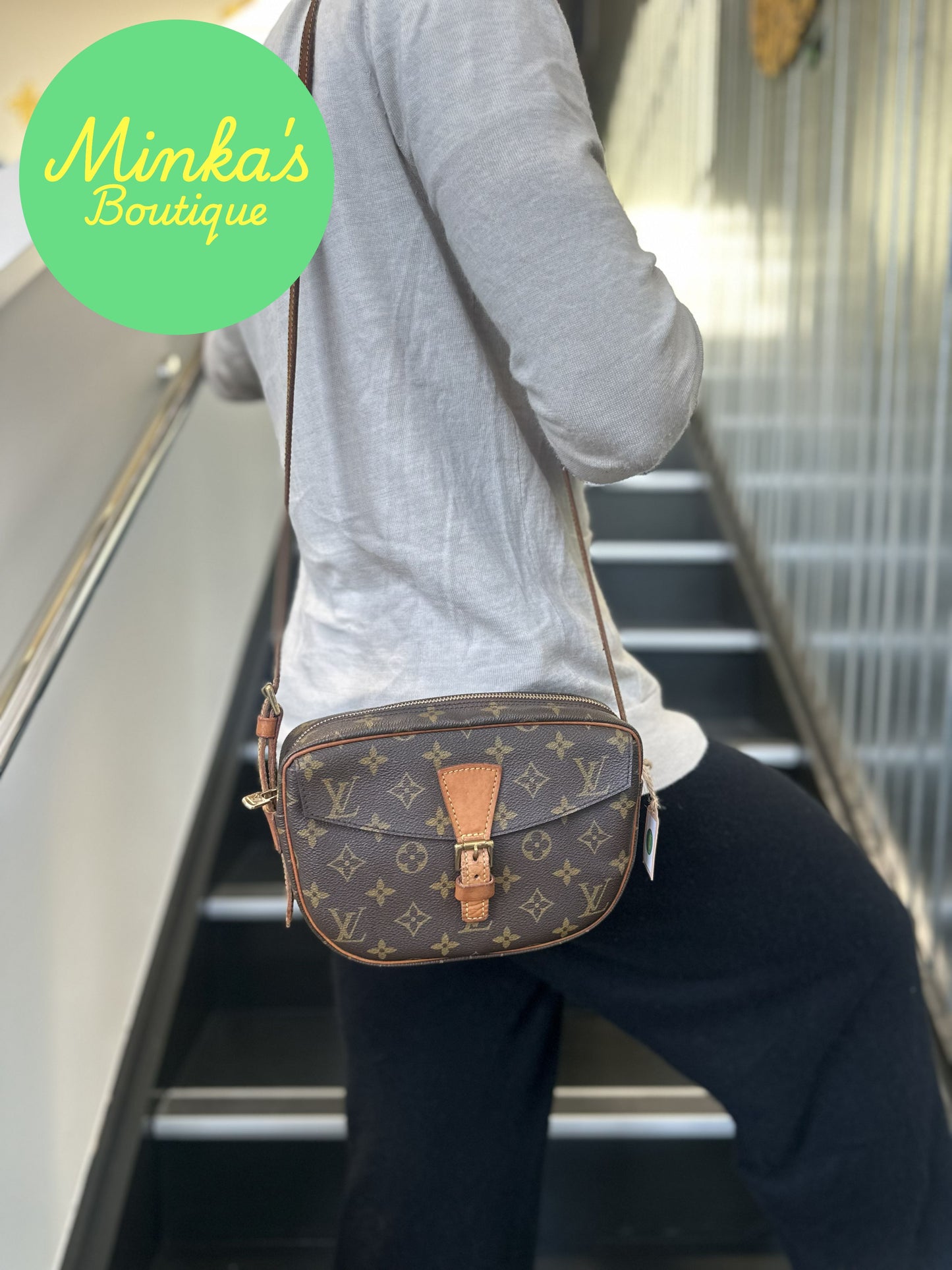 Louis Vuitton Jeune Fille PM