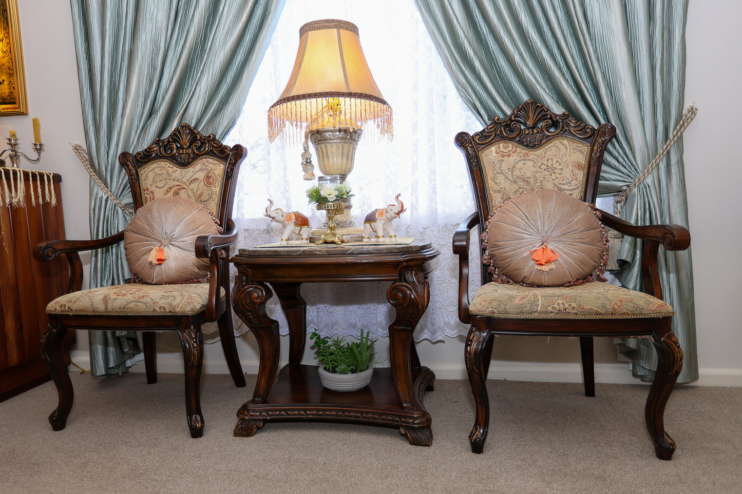 Exquisite 3-Piece Luxury Furniture Set