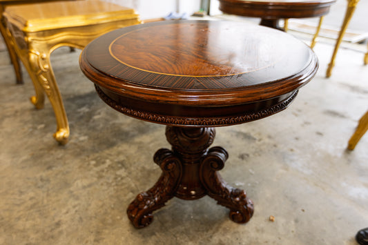 Exquisite Vintage Mahogany Pedestal Table