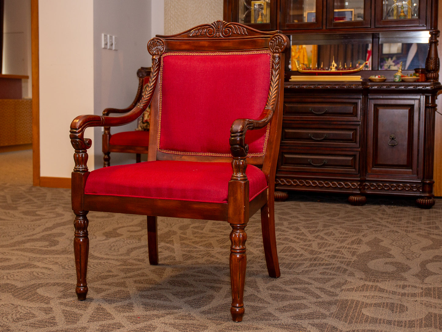 Elegant Traditional Armchair with Rich Red Upholstery