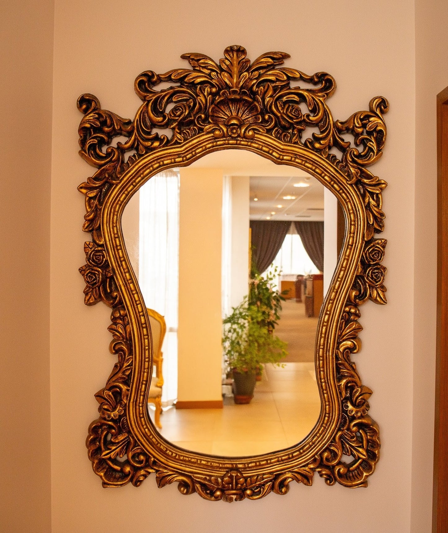 Golden Majestic Royal Wall Mirror