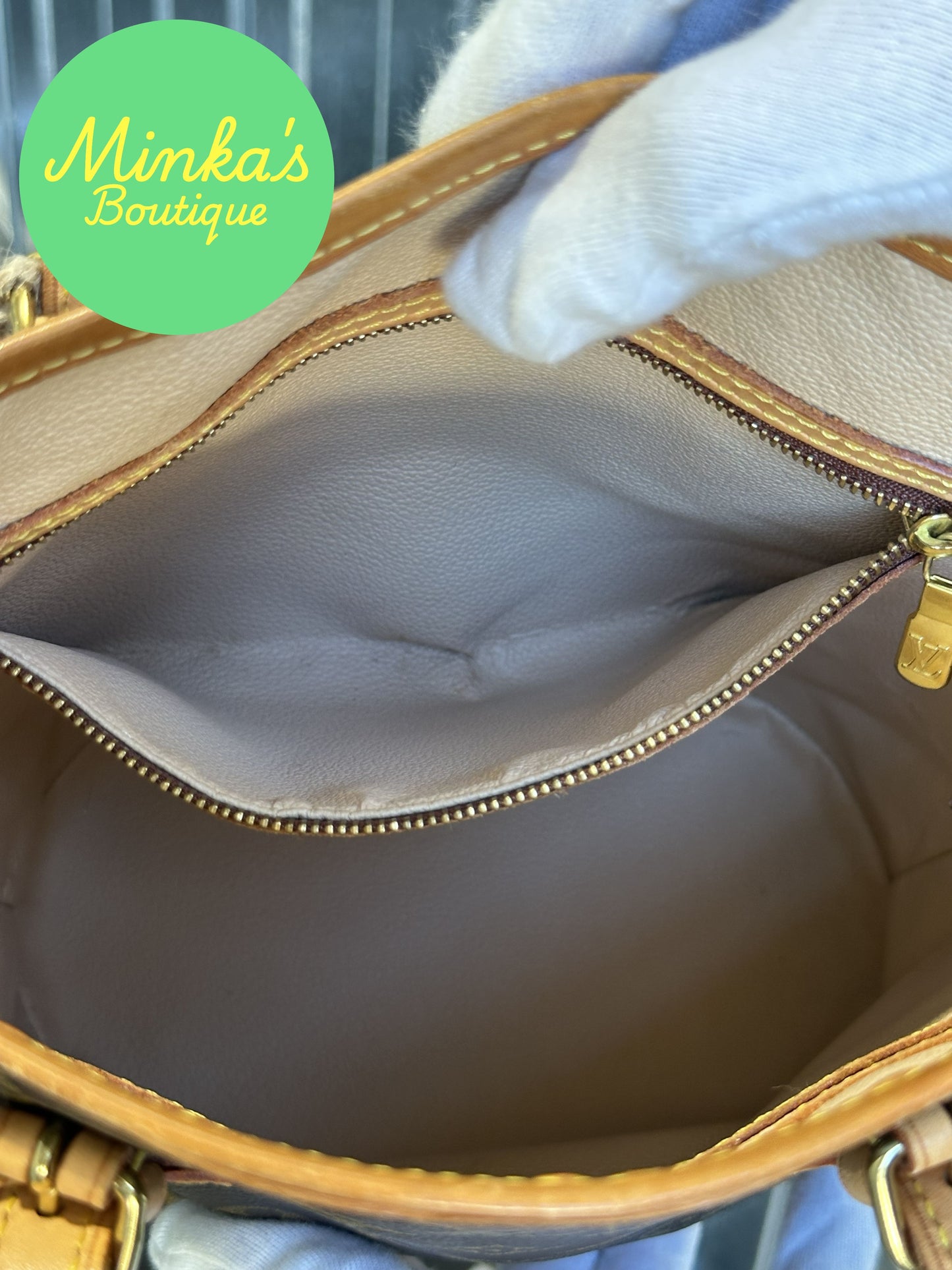Louis Vuitton Petit Bucket Bag