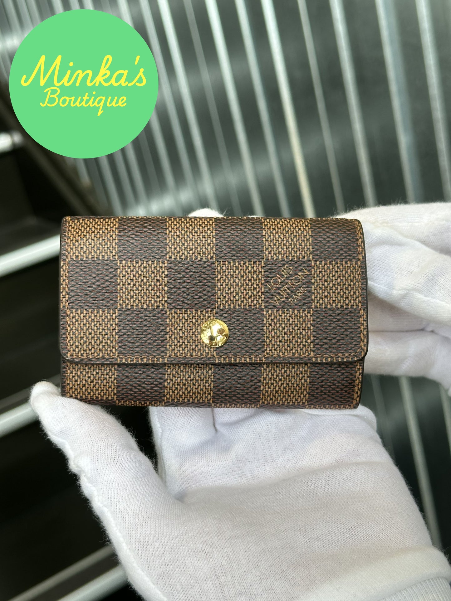 Louis Vuitton Damier Ebene 6 Key Holder