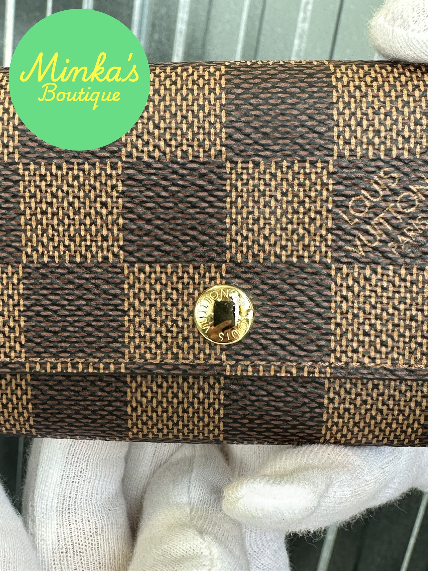 Louis Vuitton Damier Ebene 6 Key Holder