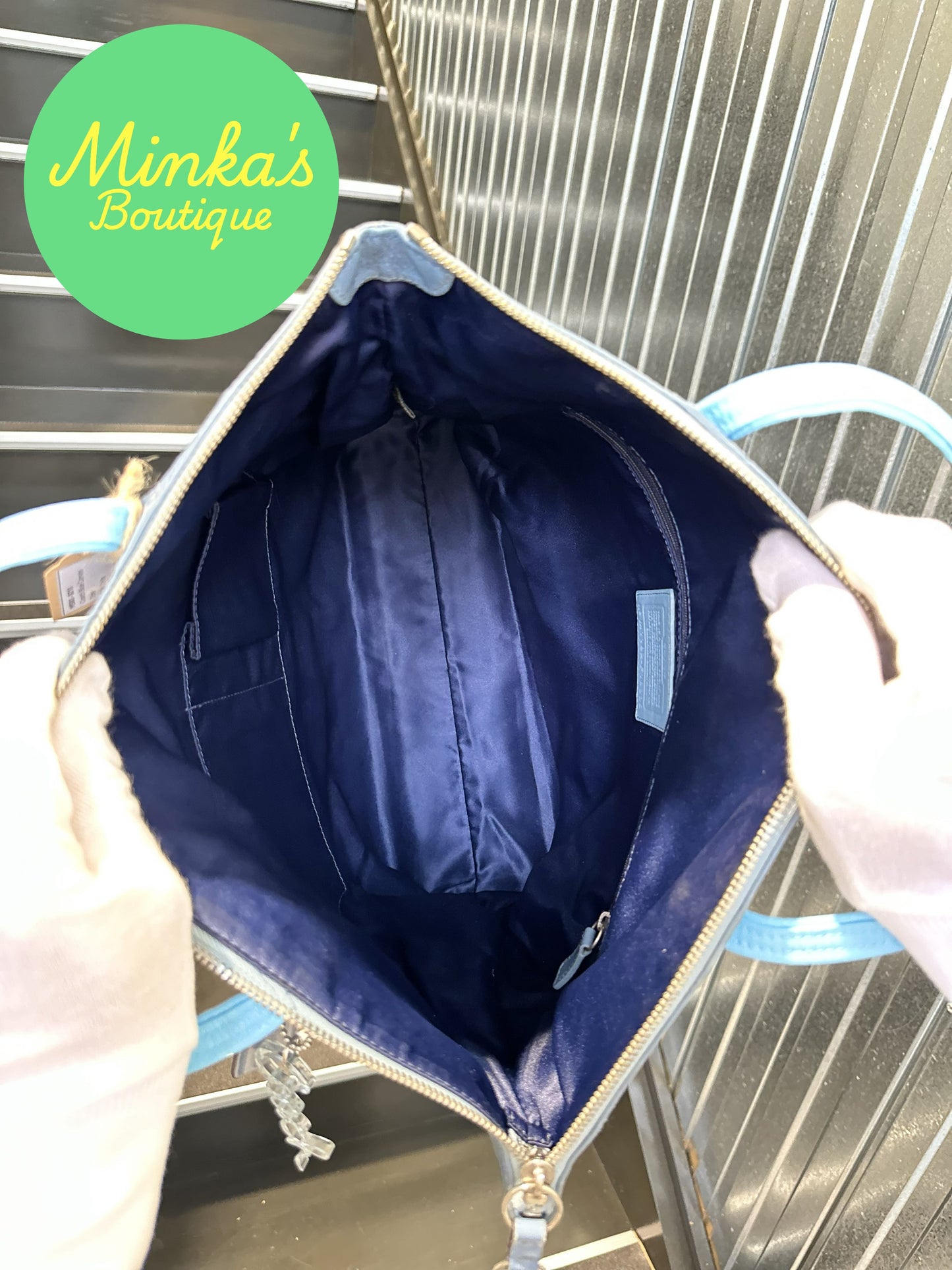 Coach Laura Signature Tote