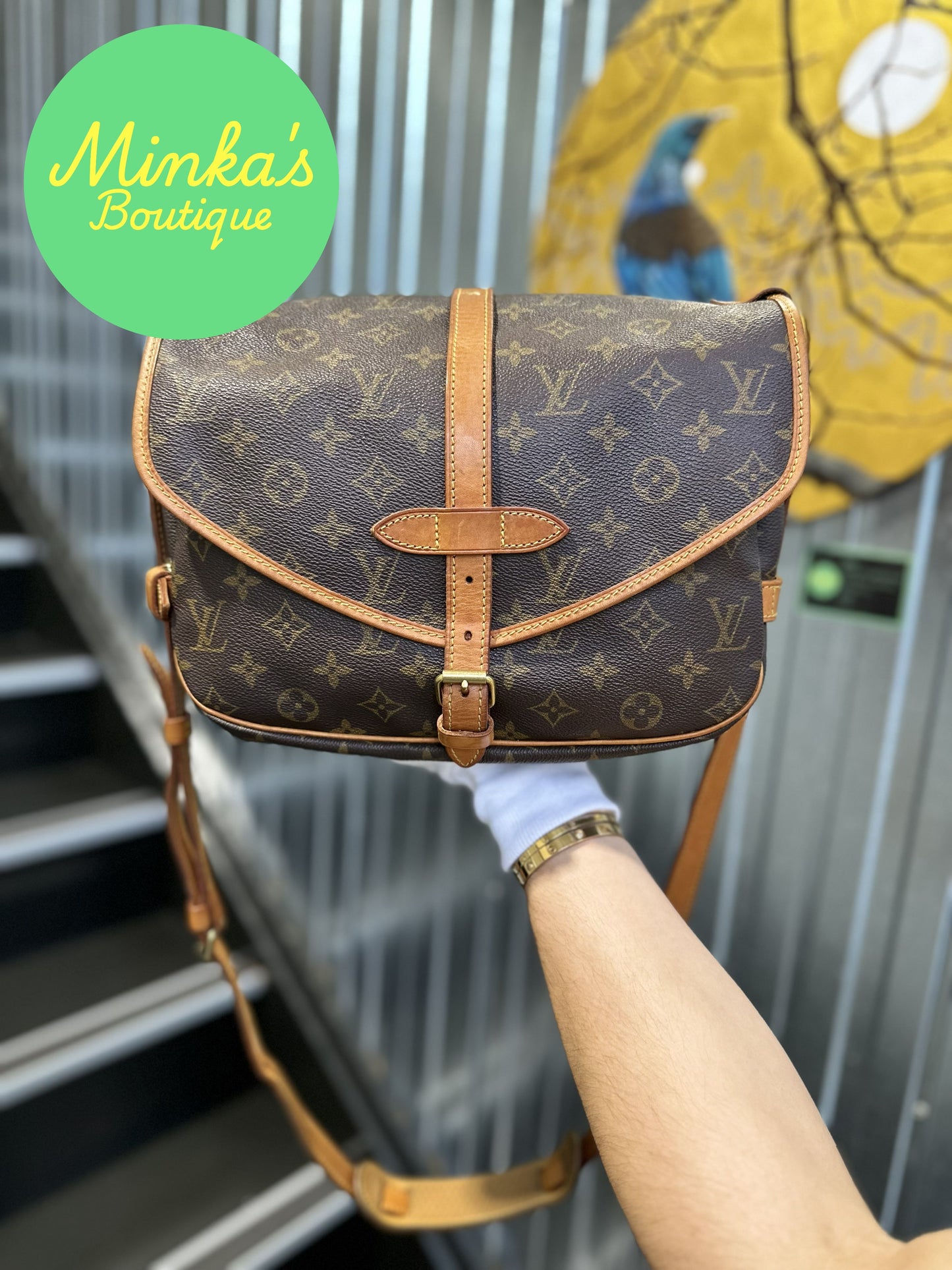 Louis Vuitton Saumur 30
