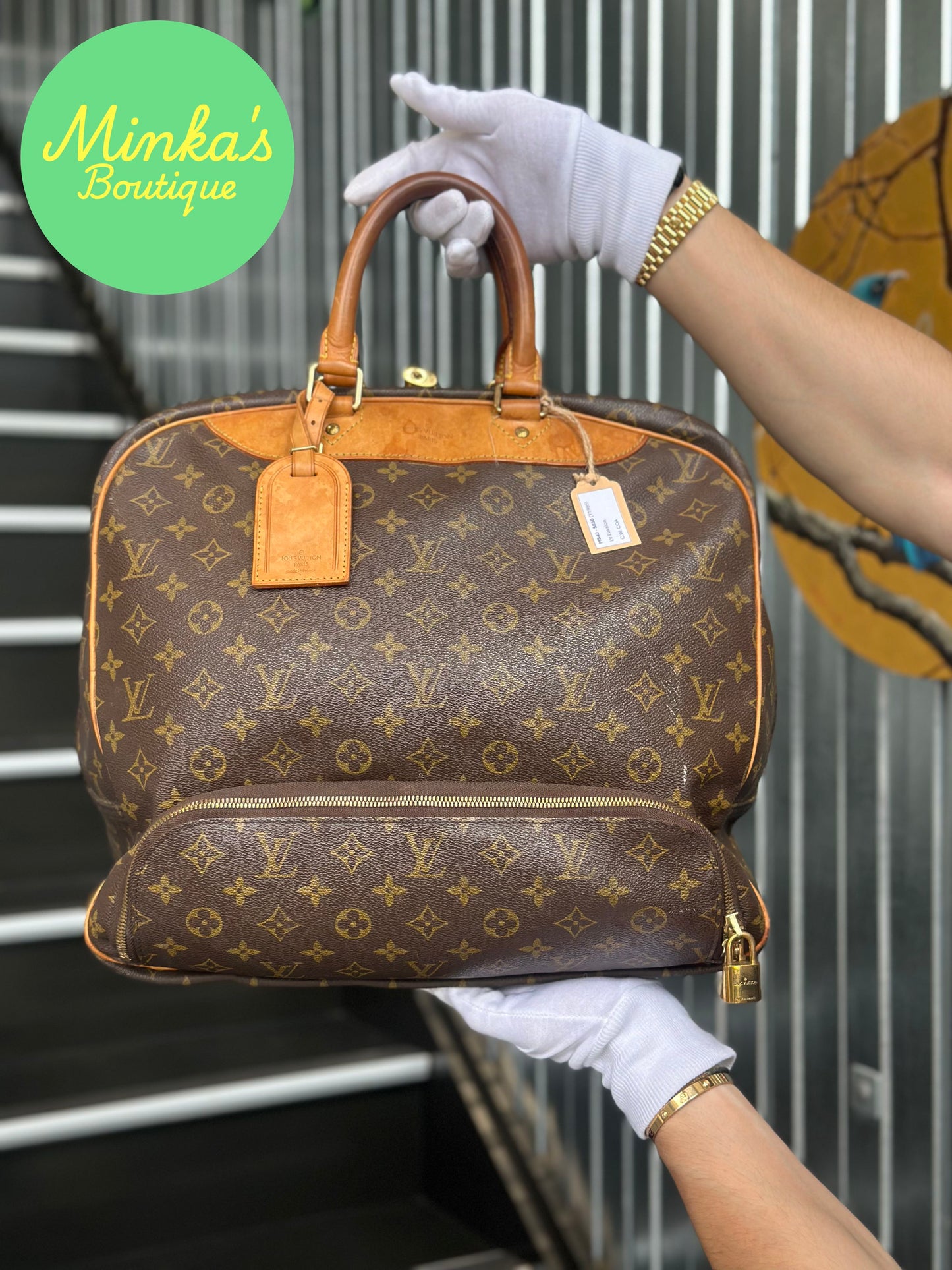 Louis Vuitton Evasion