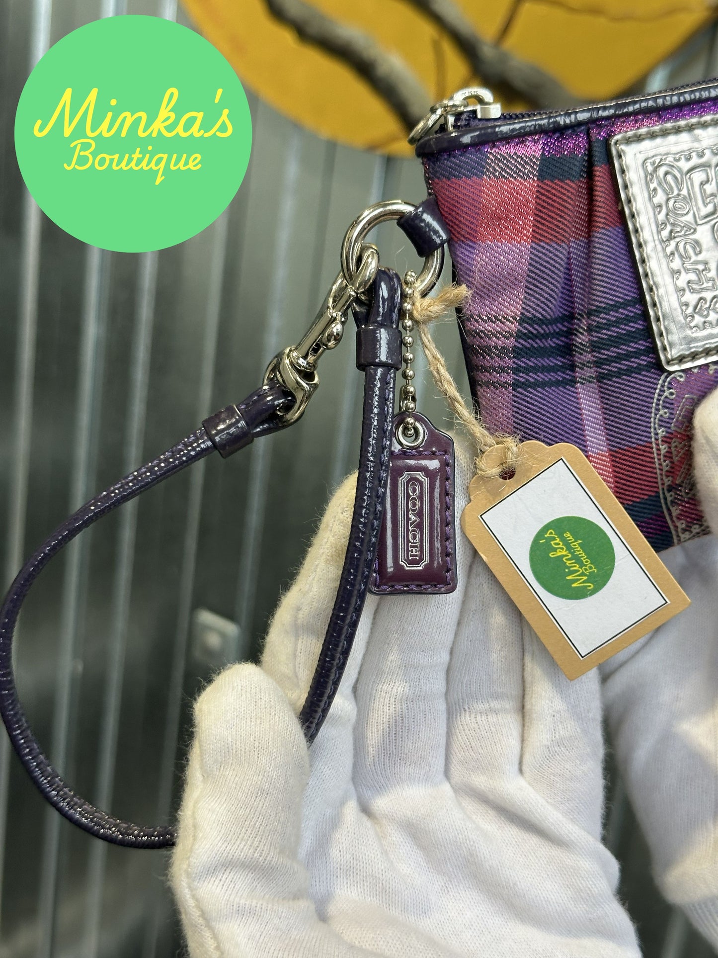 Coach Poppy Wristlet