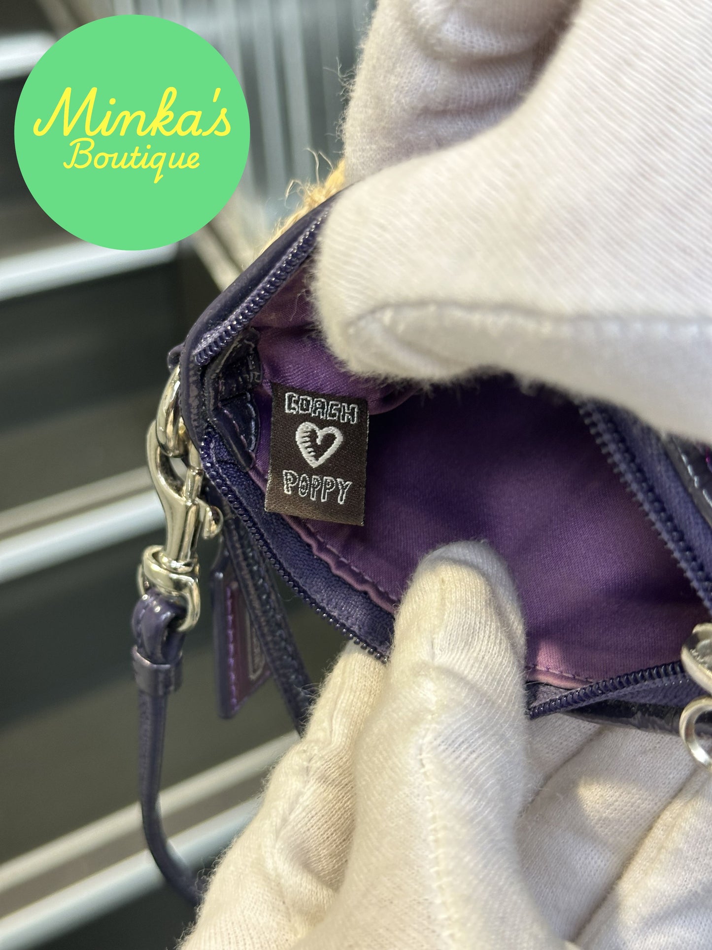 Coach Poppy Wristlet