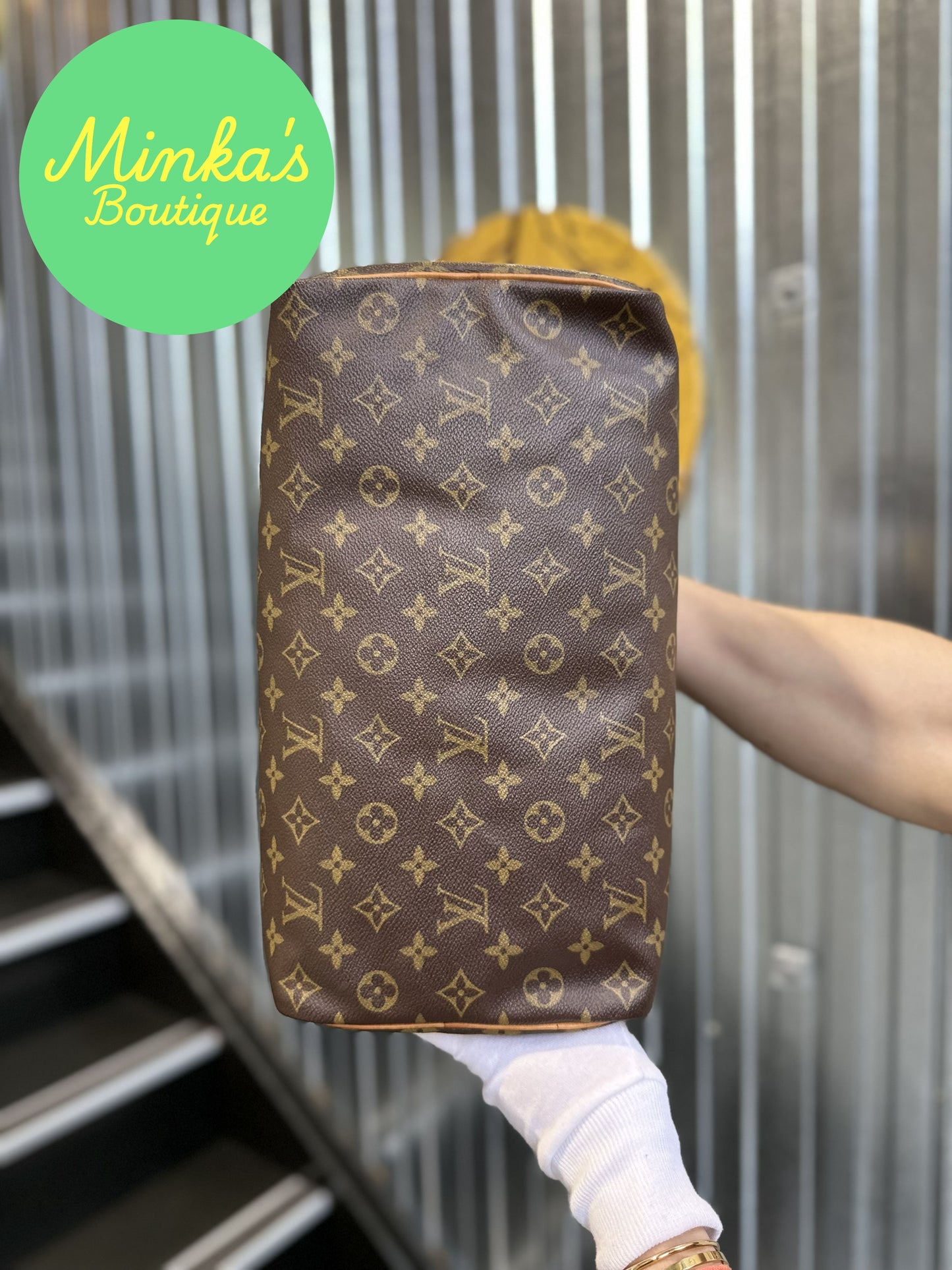 Louis Vuitton Speedy 35