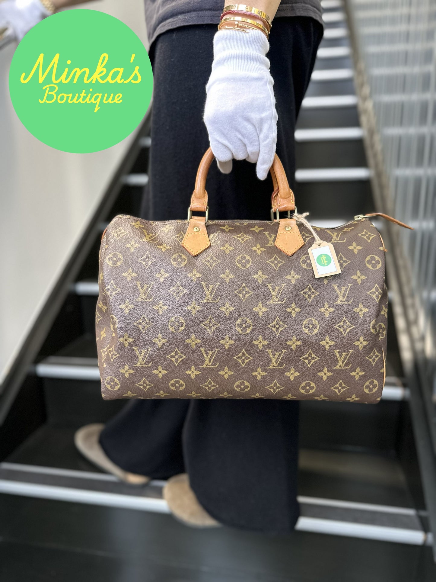 Louis Vuitton Speedy 35