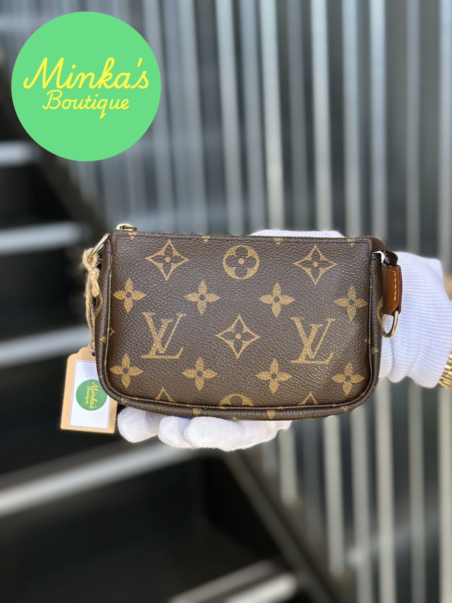 Louis Vuitton Mini Pochette Pouch
