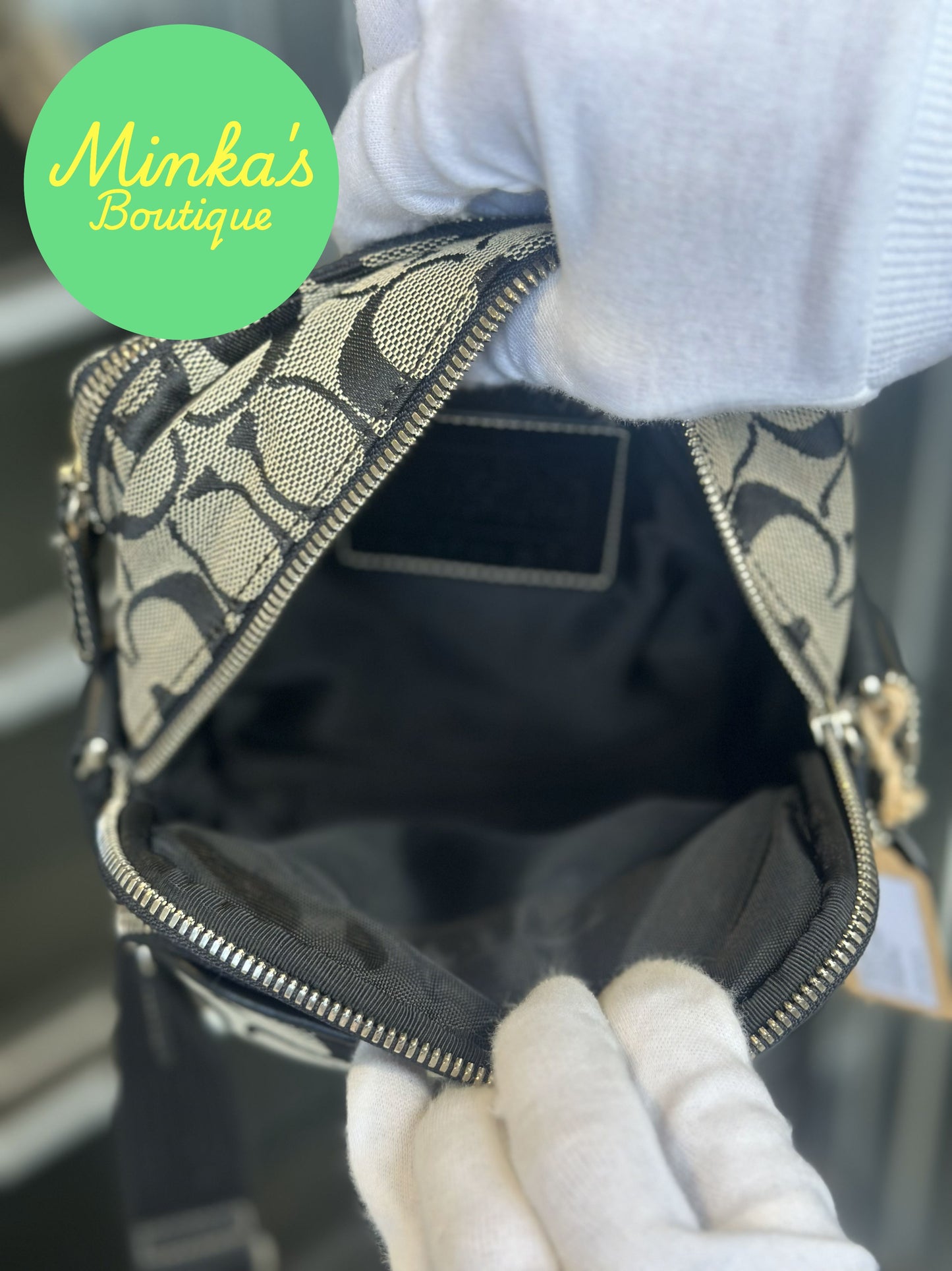 Coach Signature Shoulder Bag