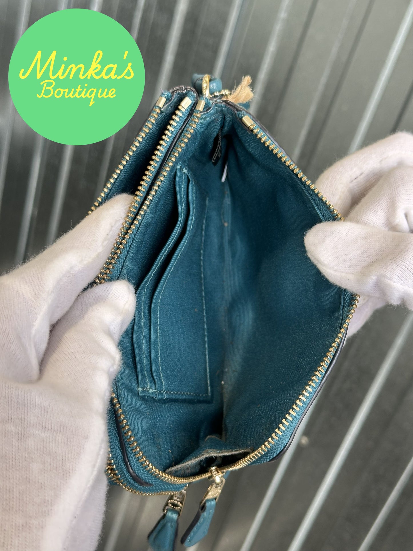Coach Double Corner Zip Wristlet