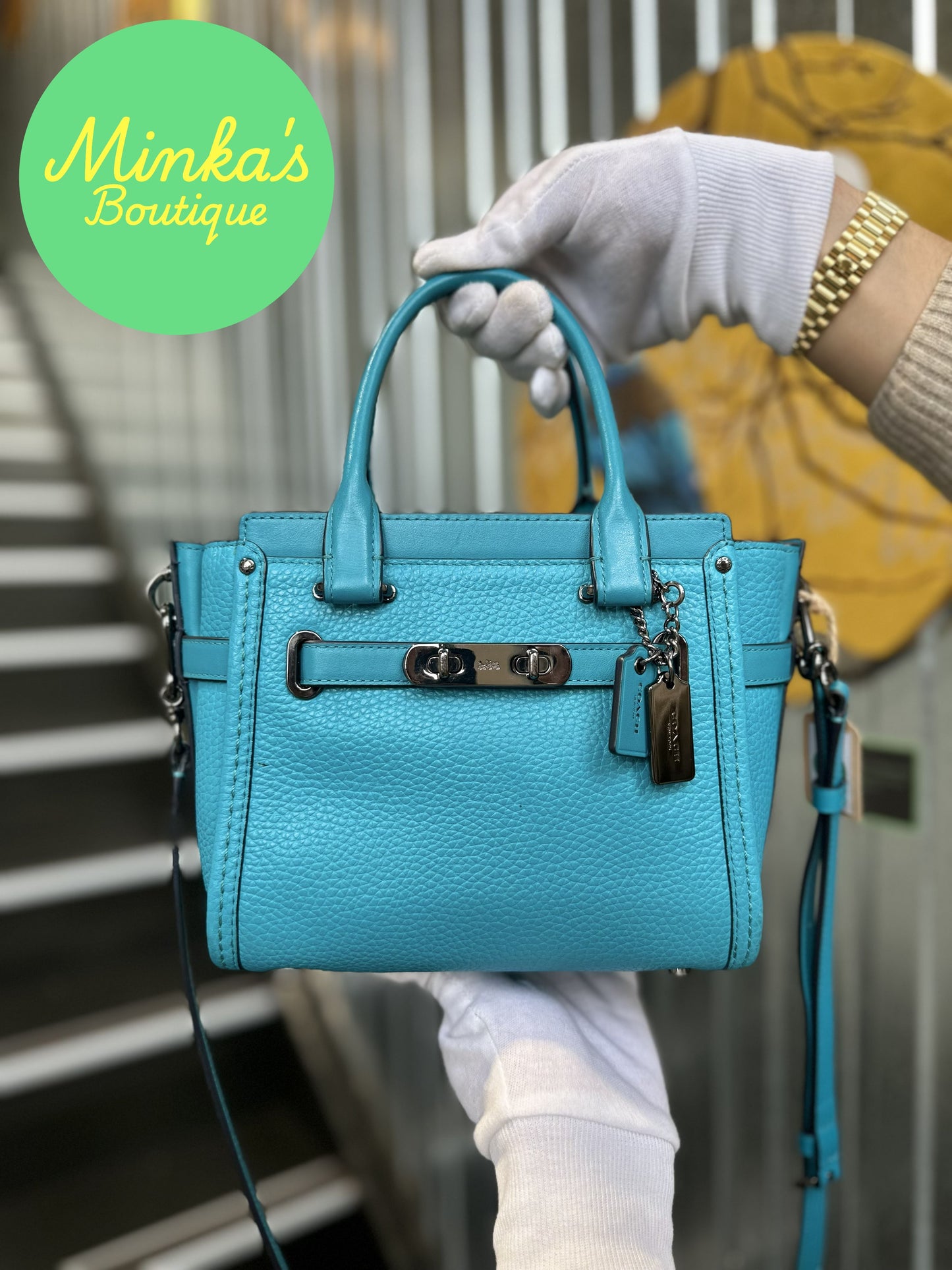 Coach Swagger 21 Carryall