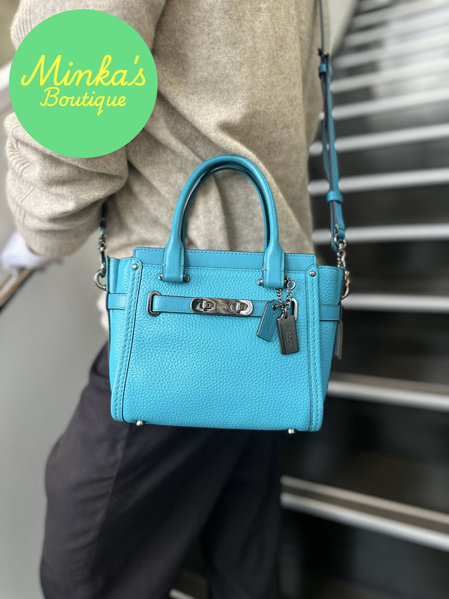 Coach Swagger 21 Carryall