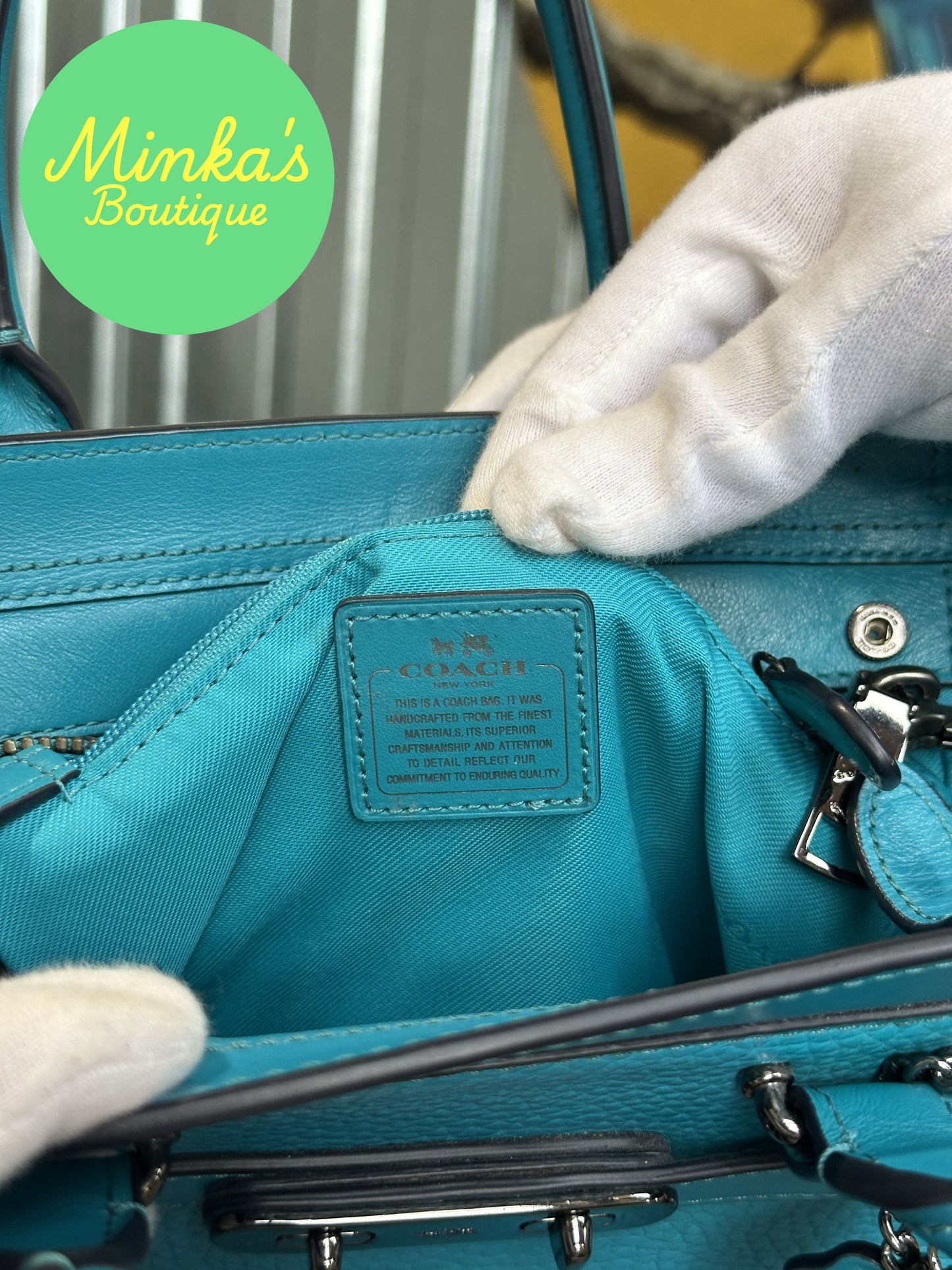 Coach Swagger 21 Carryall