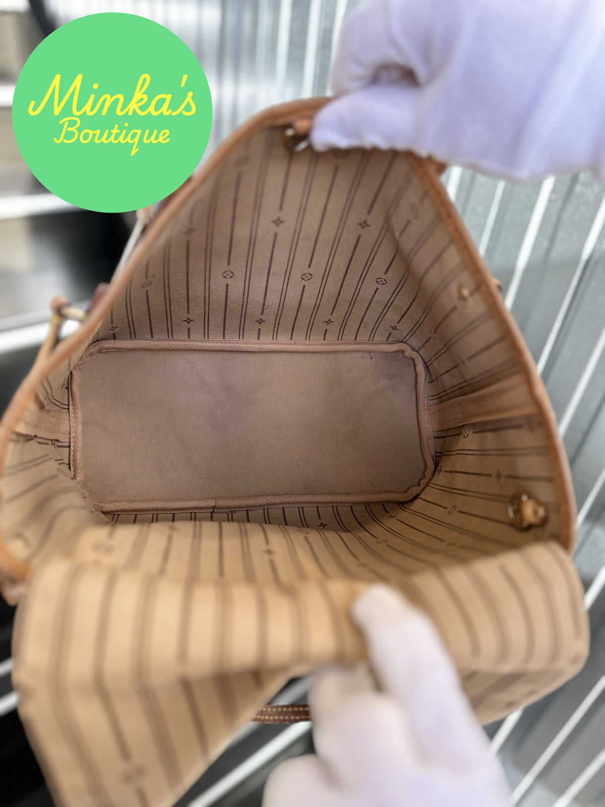 Louis Vuitton Neverfull PM