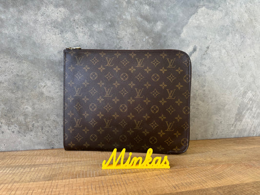 Louis Vuitton Poche Documents