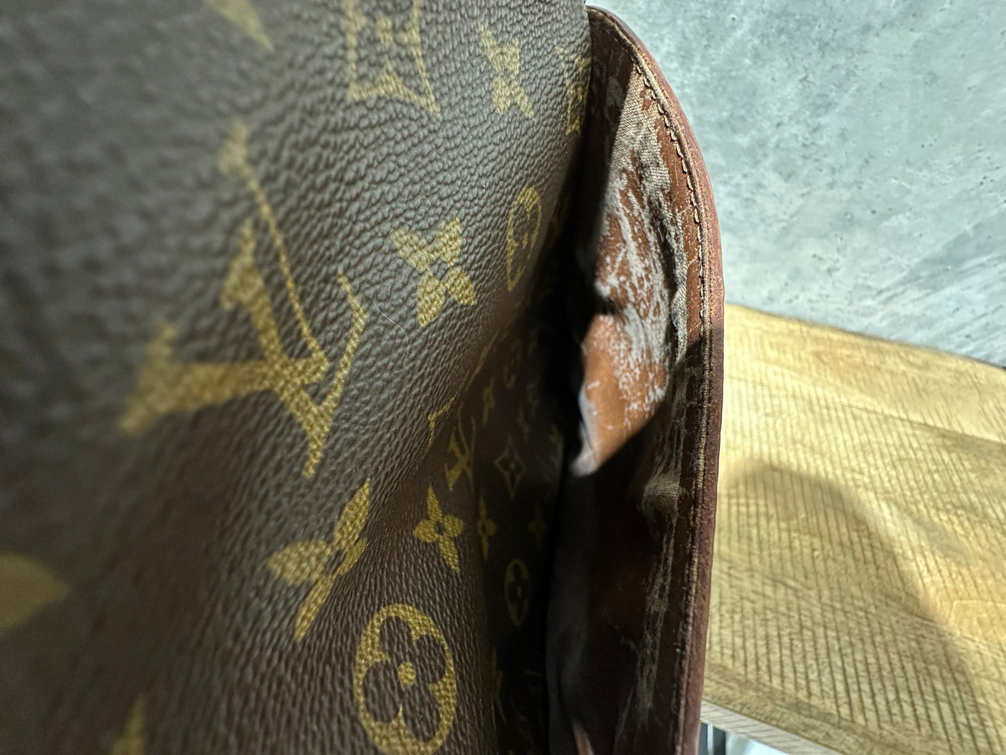 Louis Vuitton Danube GM