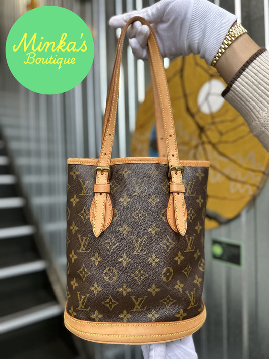 Louis Vuitton Bucket Bag PM