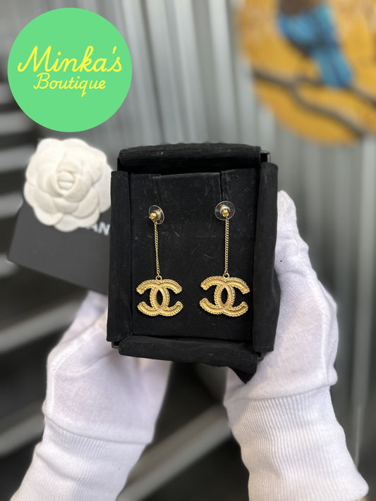 Chanel Gold Metal CC Drop Earrings