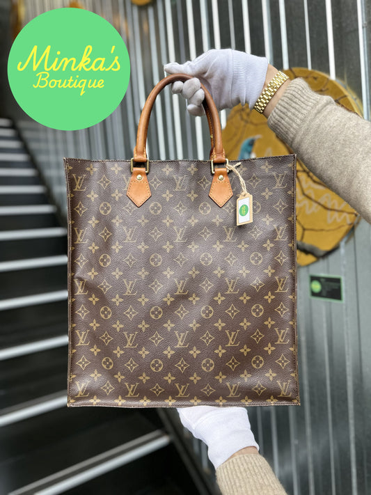 Louis Vuitton Sac Plat