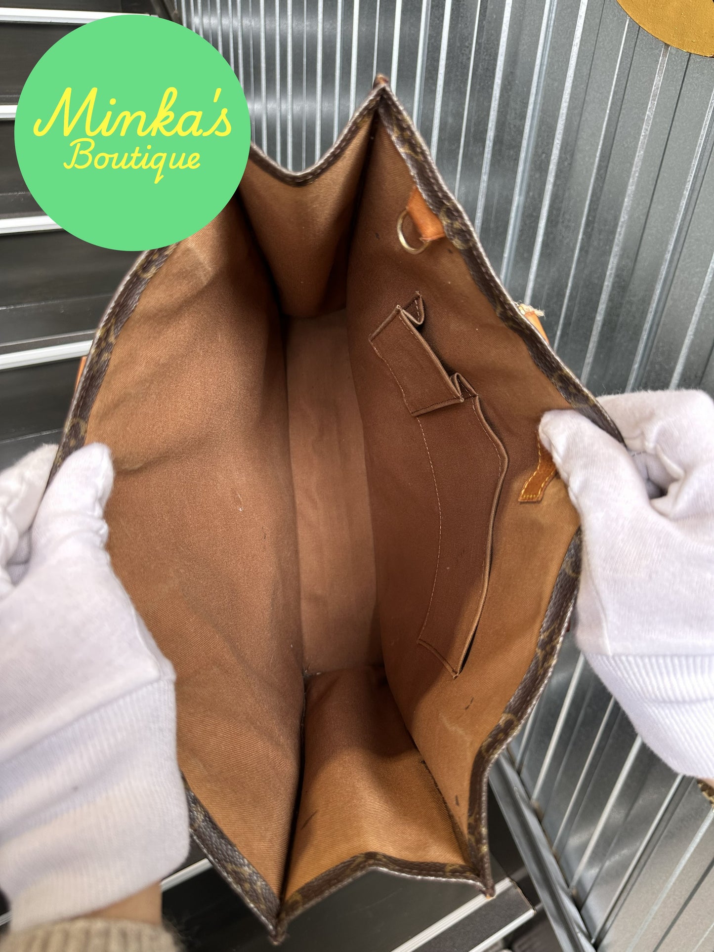 Louis Vuitton Sac Plat