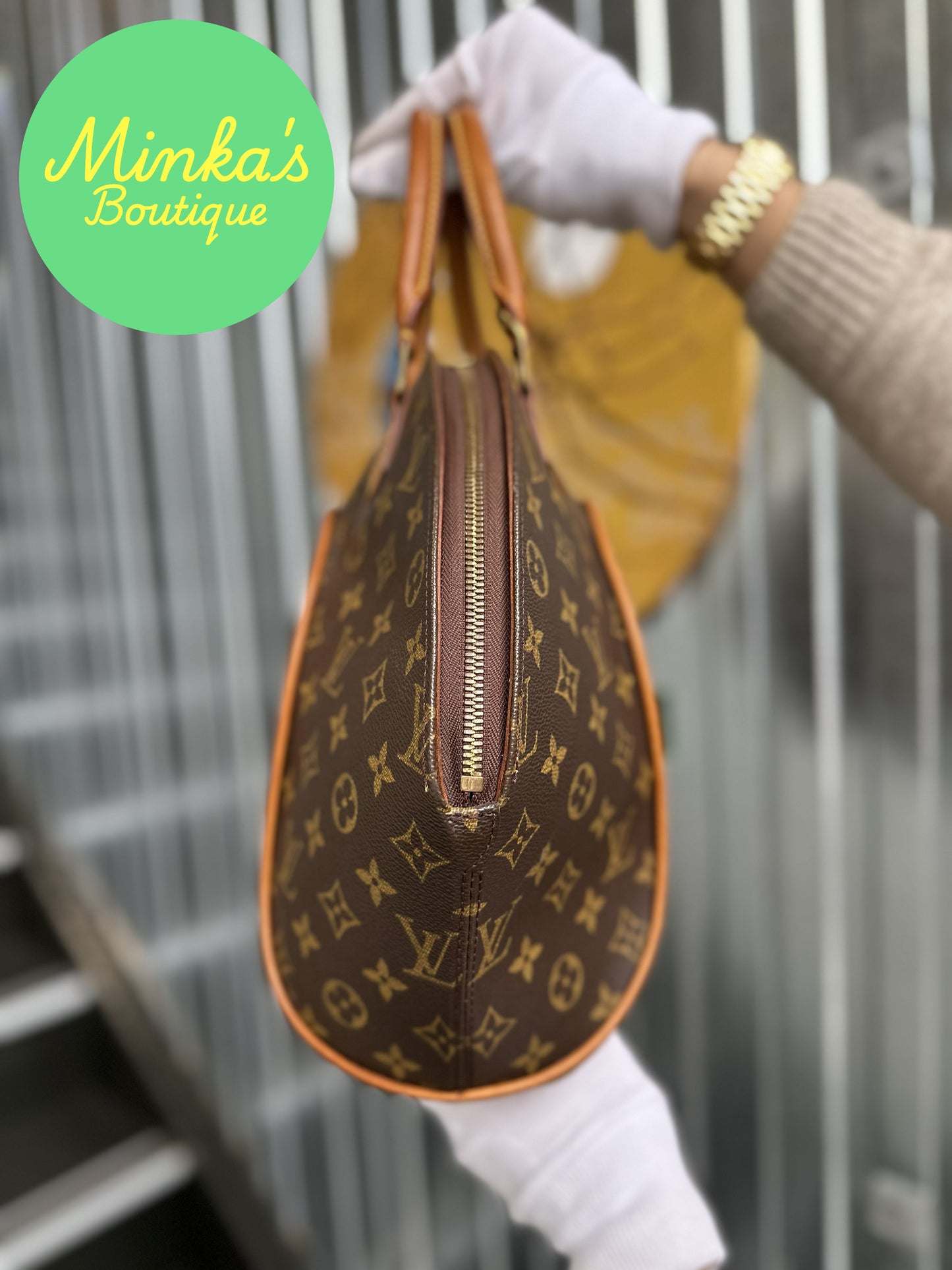 Louis Vuitton Ellipse MM