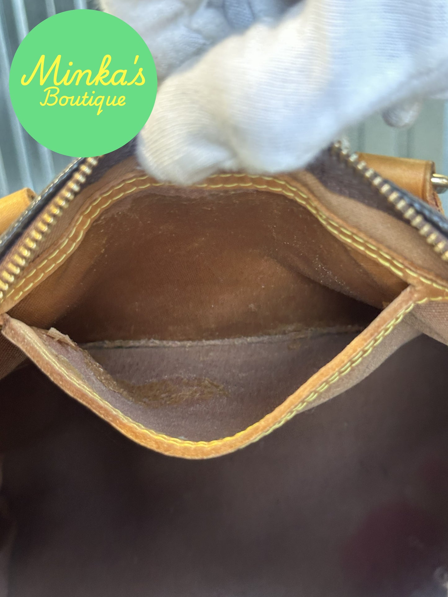 Louis Vuitton Speedy 25