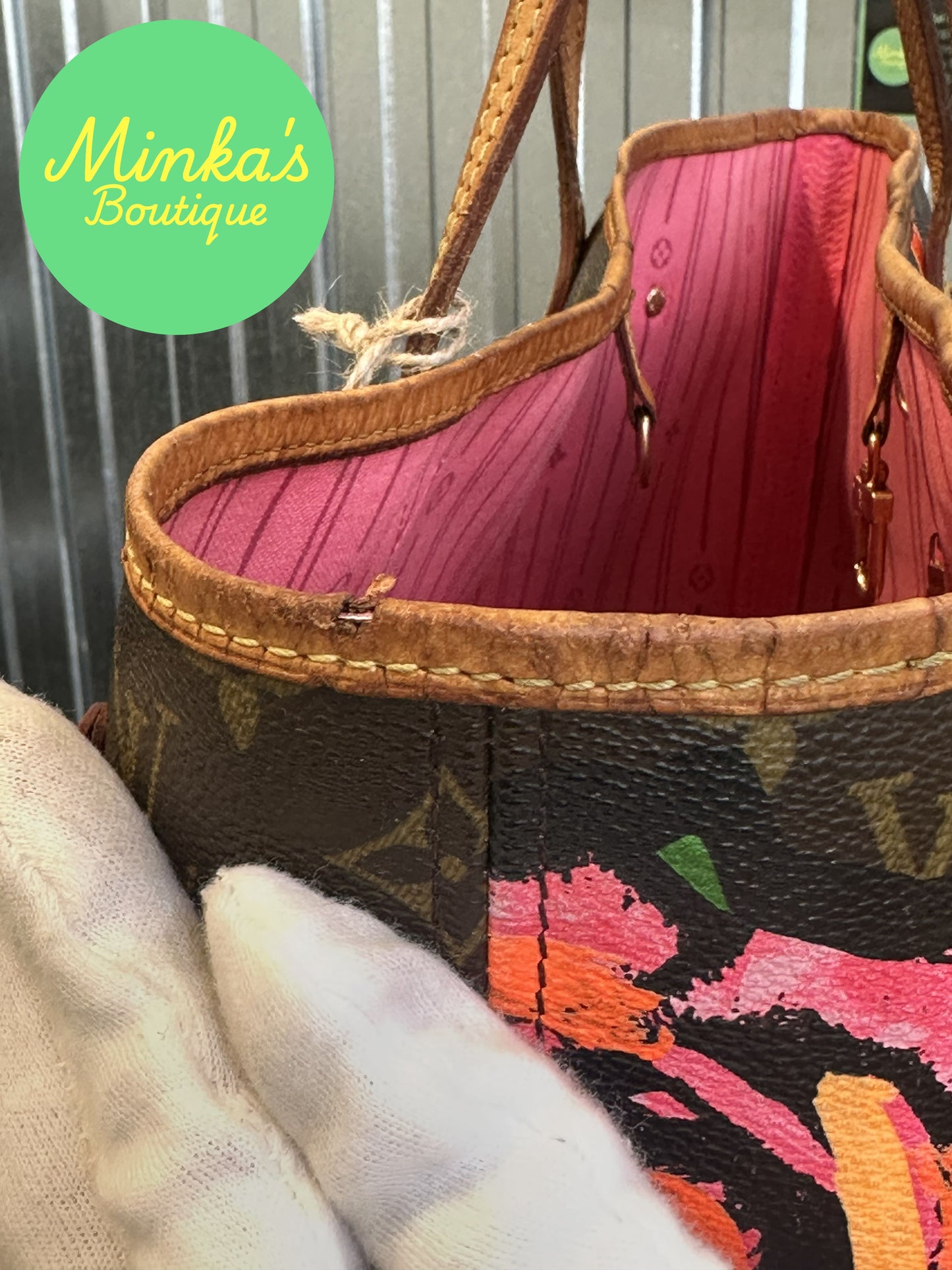 Louis Vuitton Neverfull Roses