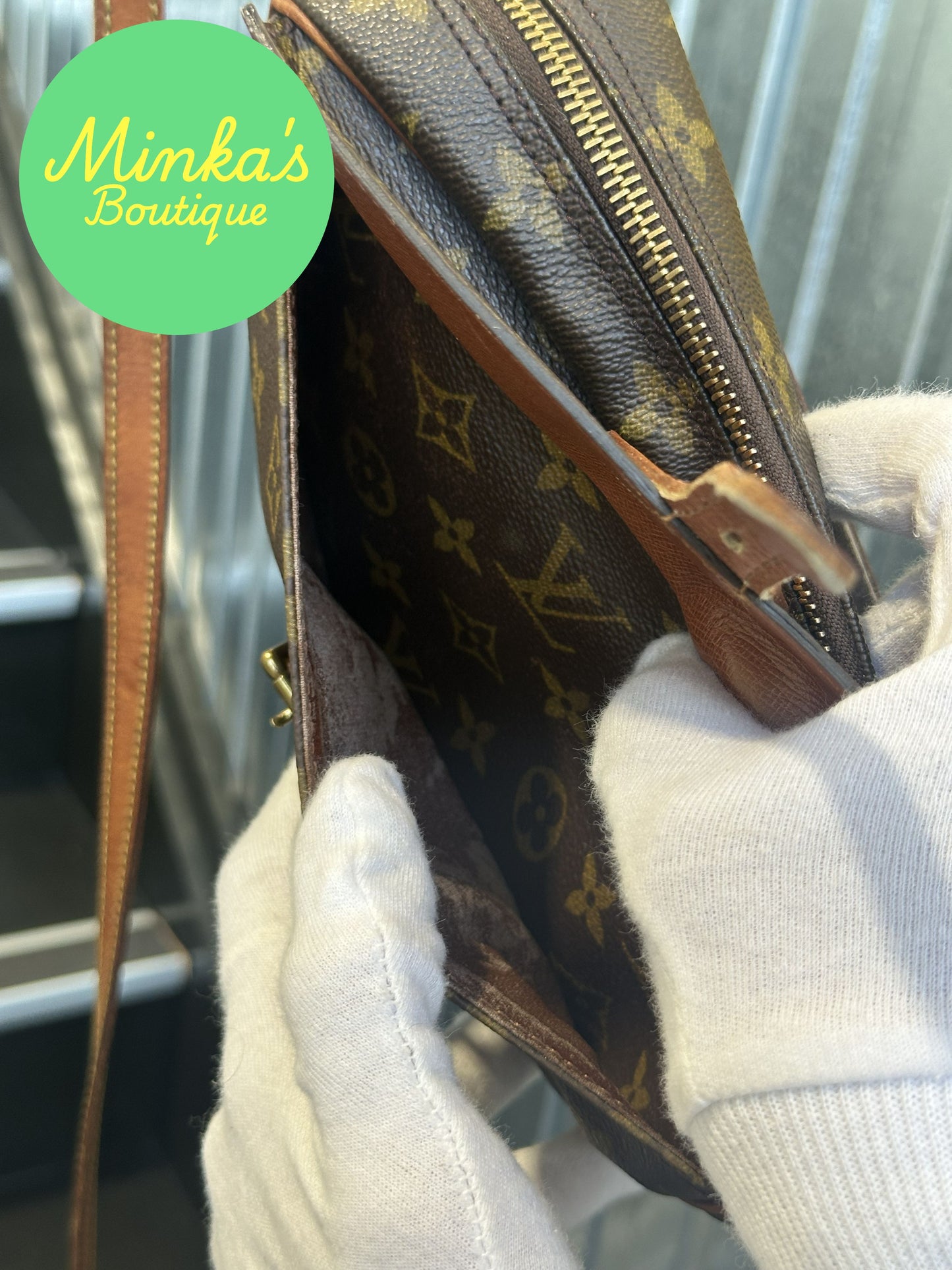 Louis Vuitton Jeune Fille PM