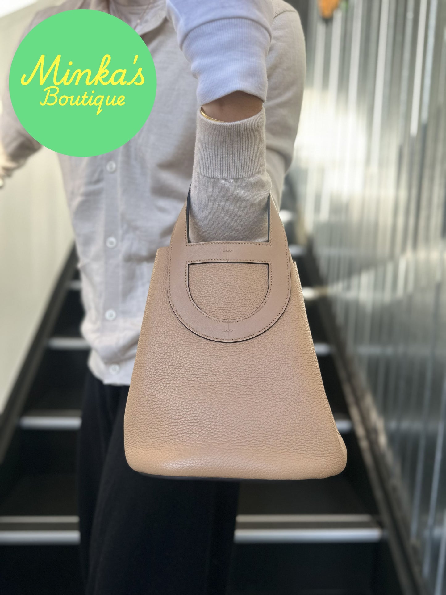 Hermès In the Loop